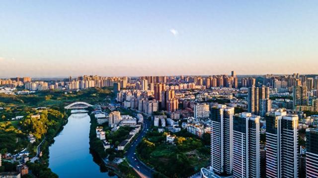 四川自貢:買房最高獲11萬元補貼,已掛牌出售、出租住房不計入家庭住房套數